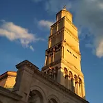 Sfinga In The Heart Of Diocletian's Palace * 斯普利特