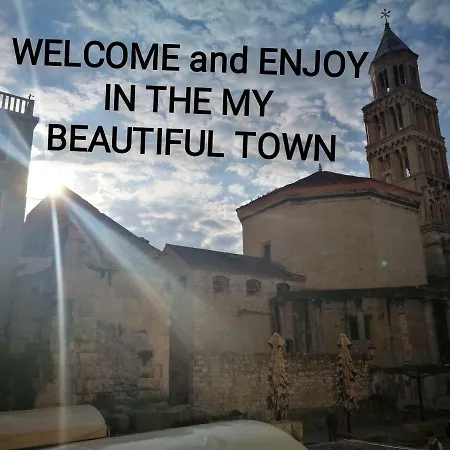 Apartment Sfinga In The Heart Of Diocletian's Palace *