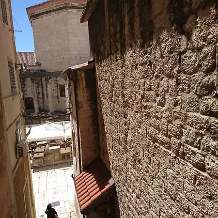 Sfinga In The Heart Of Diocletian's Palace Split