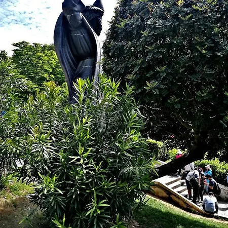 Sfinga In The Heart Of Diocletian's Palace Apartment Split