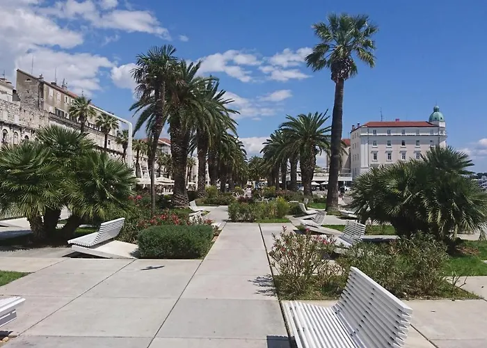 Sfinga In The Heart Of Diocletian's Palace 公寓 斯普利特