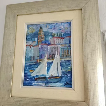 Sfinga In The Heart Of Diocletian's Palace Split